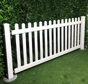 PVC Picket Fence White Temporary 1740mm or 1000mm Posts Portable Fencing Events - Picture 1 of 36