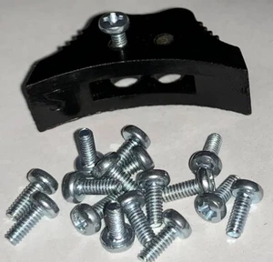 1EA NEW 2MM X 5MM PAN HEAD SCREW SWITCH KNOB SCREW (ONLY SCREW) (356P) - Picture 1 of 2