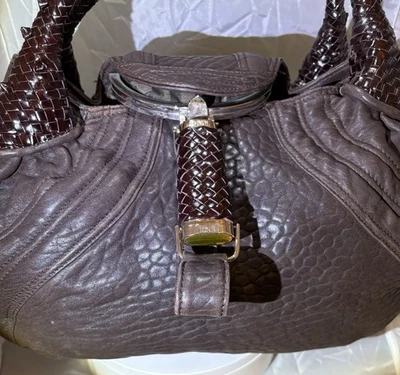 Bolso espía Fendi vintage de cuero marrón oscuro Foto 1 de 4
