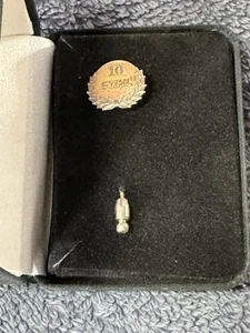 Stihl 10-Year Service Award Pin Lapel Employee - Picture 1 of 4