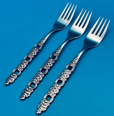 3 Oneida VIOLA VOILA Salad Forks 6 3/4" Stainless Flatware Community Silverware - Image 1 of 4