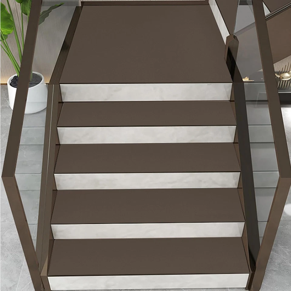 Protezioni per Gradini in Legno, per Scale, Lavabili, Con Retro in Gomma Antisci - Immagine 1 di 4