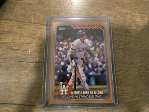 Carta 2024 Topps Update Shohei Ohtani #US123 Gold /2024 Los Angeles Dodgers - Foto 1 di 4