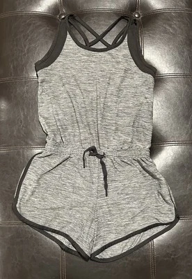 Mameluco Athletic Works Niñas M 7-8 Negro Gris Espalda Corredora Cintura Elástica Usado en Excelente Condición Foto 1 de 3