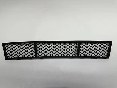 H403110 2011-2013 BMW SERIE 5 F10 PARACHOQUES DELANTERO REJILLA CENTRAL INFERIOR OEM Foto 1 de 4