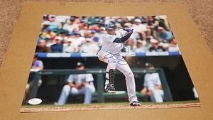 CARLOS GONZALEZ COLORADO ROCKIES SIGNED 11X14 PHOTO W/JSA COA - Foto 1 di 3