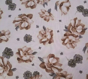 29" Nuance Studio 8 Quilting Treasures Floral Brown Gray Gold Metallic - Picture 1 of 3
