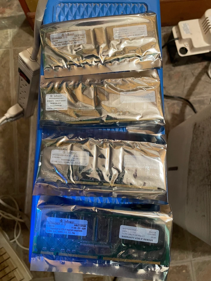 Lot of 4 - 512MB RDIMM PC100 168Pin CL2 ECC Memory - Sealed and Unused - Image 1 of 4