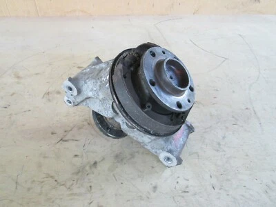 Ferrari Mondial t - LH держатель ступицы заднего колеса заглушка оси / подшипник P/N 136250 - Изображение 1 из 4