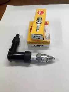 Honda C90 New Genuine NGK CR7HS Spark Plug And NGK Cap - 50 70 90 Cub - Picture 1 of 7