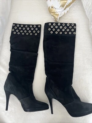Top tachonado de gamuza negra vintage vero cuoio hecho en Italia. Botas de aguja hasta la rodilla Foto 1 de 4