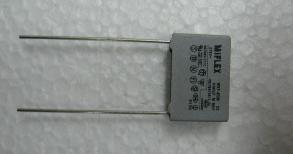 Lot de 5 Condensateur plastiques MKT X2 0.047µF 47NF 275V Miflex pattes longues