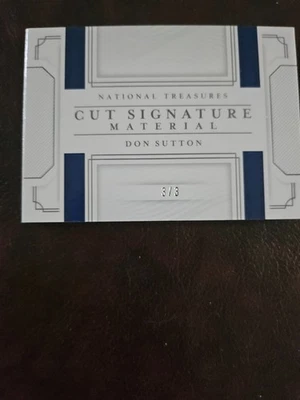 2019 Panini National Treasures Cut Signature Material Don Sutton 3/3 - Imagem 1 de 3