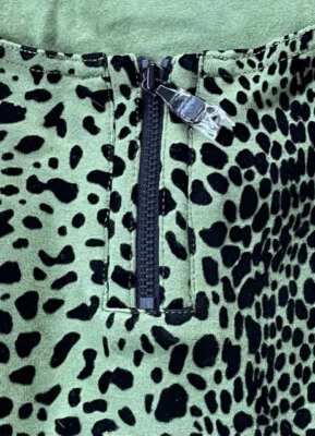 Worth Womens Long Sleeved Shirt Green Black Leopard Design Size L — 第 1/4 张图片