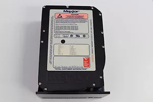 MAXTOR P0-12S 1.2GB 5.25 SCSI HARD DRIVE WITH WARRANTY - Picture 1 of 4