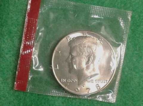 1978- D  BU  Kennedy Half  Dollar  Mint Cello  Gem  Free Shipping Cover