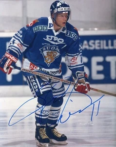 Saku Koivu TPS Turku / Montreal Canadiens Autographed 8x10 Photo - Picture 1 of 1