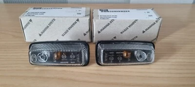 GENUINE HELLA CLEAR SIDE INDICATOR Lights for Mercedes W460 W461 W463 G Class - Image 1 of 4