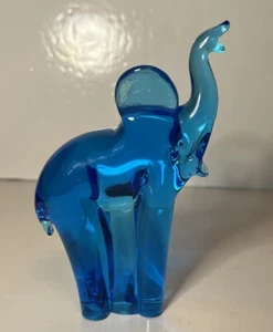 Vintage Art Glass Blue Elephant Figurine - Picture 1 of 5