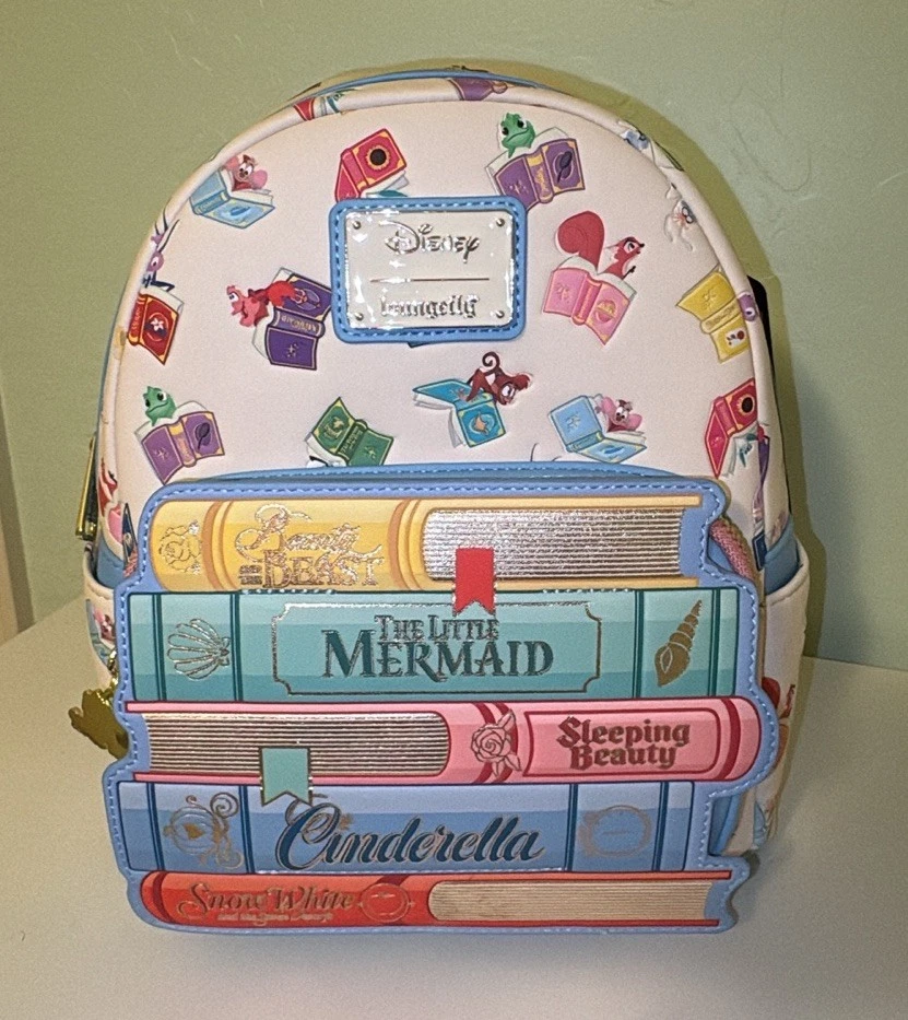 Mini Mochila Loungefly Disney Princess Books Belle Ariel Cenicienta Blancanieves Foto 1 de 4