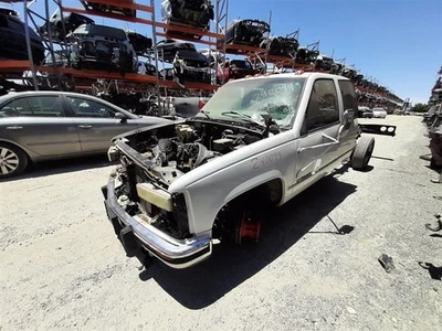 1990-2000 CHEVROLET 3500 Pickup Rear Axle 2WD DRW 131" Wb 4.10 Ratio Drum - Image 1 of 4