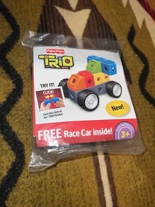 Fisher-Price TRIO Vehicle Race Car - Clicks Together - 027084922301 - Picture 1 of 3
