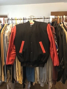 Beastmaster II  Vintage 1991 Movie Promo Men's Film Crew Jacket Size XXS - Picture 1 of 12