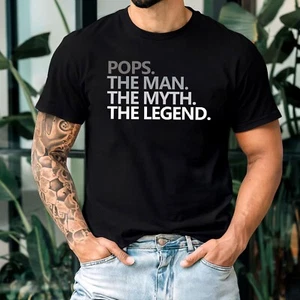 Pops the Man the Myth the Legend Shirt Opa Vatertag Geschenk Unisex - Bild 1 von 7