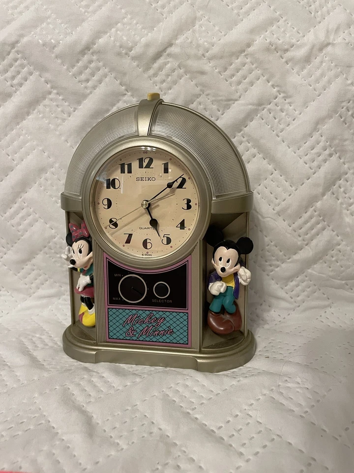 Vintage Seiko Mickey & Minnie Disney Relógio de Quartzo Despertador Colecionável Anos 80 Leia - Imagem 1 de 4