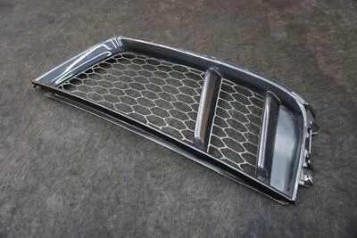 Panel de rejilla lateral izquierdo parachoques trasero con cubierta OEM 4S0807675A Audi R8 GT4 4S 16-18 Foto 1 de 4