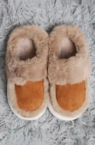 Zapatillas suaves de lujo de gamuza sintética y difusas - Imagen 1 de 3
