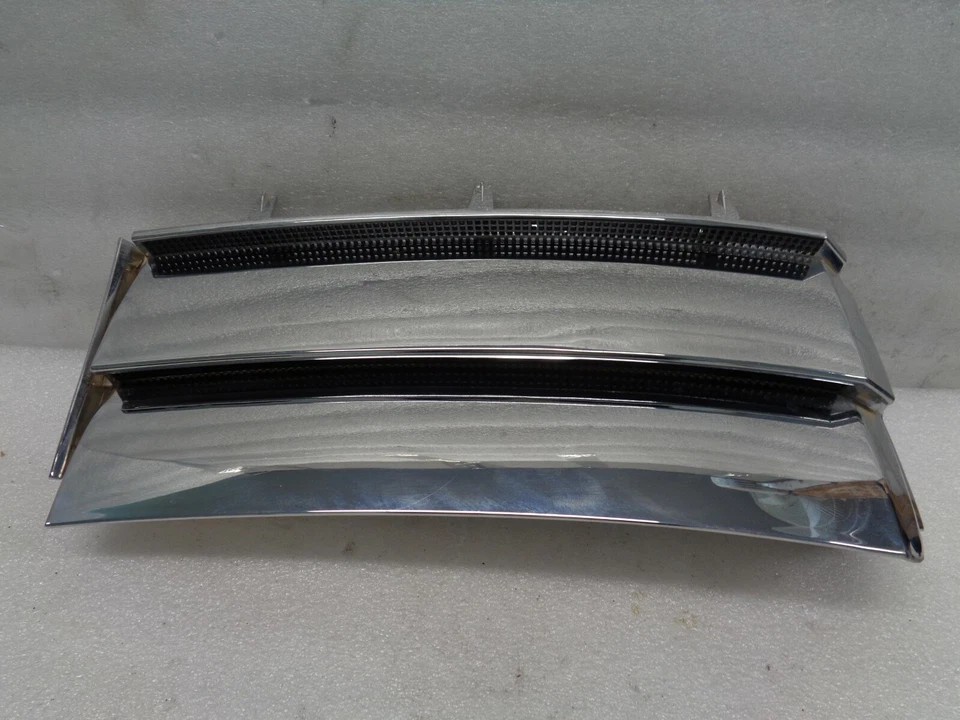 03-05 Land Rover Range Rover Front Left Fender Grille Vent AFTERMARKET AK220520 - Image 1 of 4