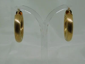 9ct Gold Chunky Hollow Ribbed Hoop Earrings - Picture 1 of 5