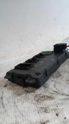 Módulo de control de carrocería trasera usado se adapta a: BMW 320I 2016 control de carrocería BCM electrón trasero Foto 1 de 4