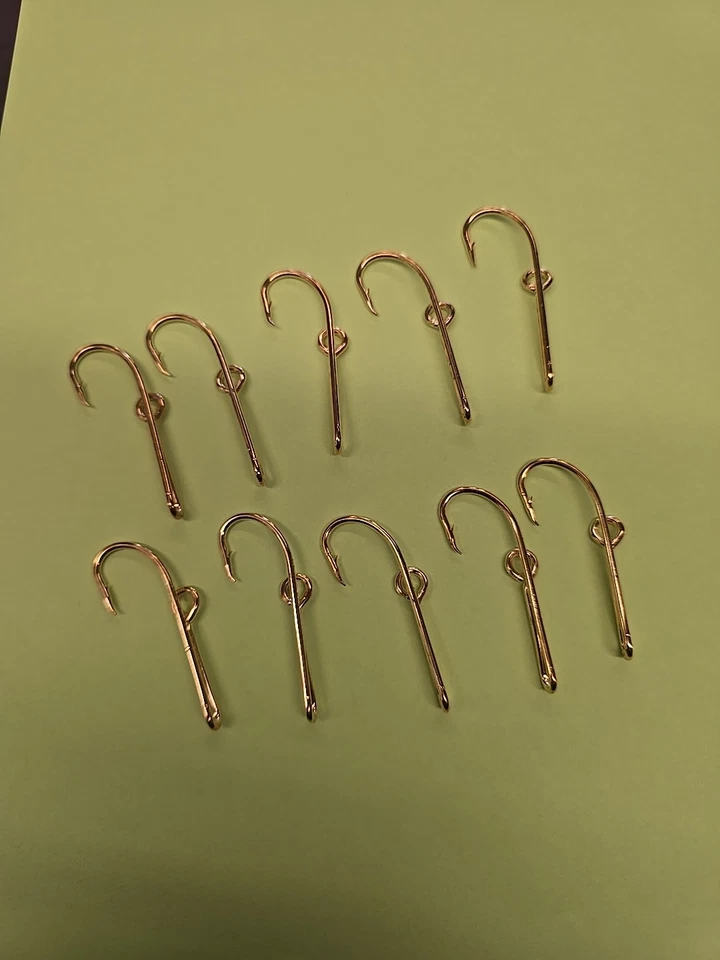 Clip On Fish Hook For Your Hat - Image 1 of 1