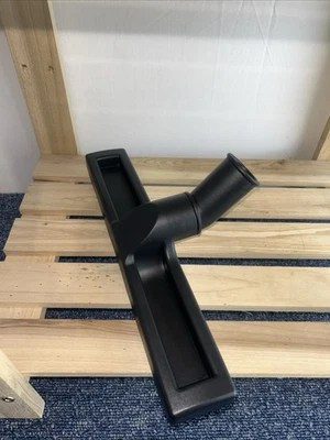 Cabezal de cepillo de piso duro con rodillos Henry’s piezas de aspiradora Foto 1 de 4