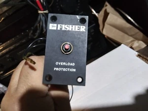 Bonito juego usado de cruces Fisher DC-12, conectores de cable y restablecimiento todo en uno - Imagen 1 de 3