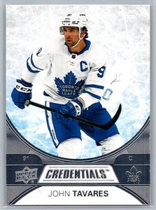 2021-22 credenziali ponte superiore #9 foglie di acero John Tavares Toronto - Foto 1 di 2
