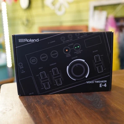 Roland E-4 Voice Tweaker Aira Compact Vocal Effector - Image 1 of 4