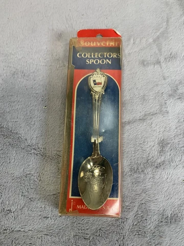 Souvenir Collectors spoon - Dallas, Texas Cover