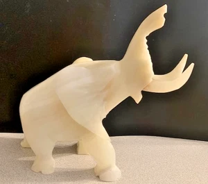 Vintage Large White Onyx Trunk Up Good Luck Hand-Carved Elephant Figurine/Statue - Picture 1 of 12
