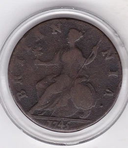 1745   One  Half  Penny  (1/2d)   Copper  Coin,   King  George II - Picture 1 of 2
