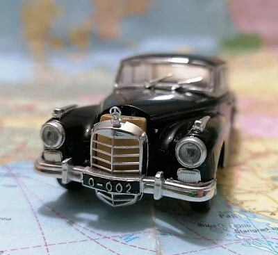 MERCEDES-BENZ 300 W 189 - Vintage Rio ,Scala 1/43 , Made in Italy 1987 , MIB - Immagine 1 di 4