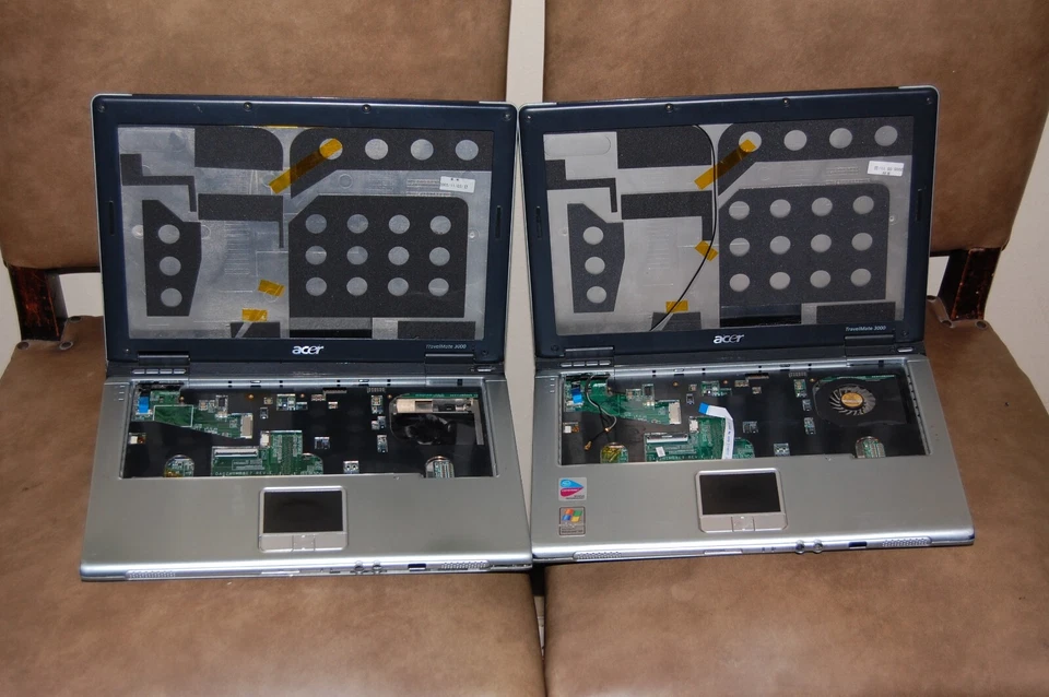 Acer Travelmate 3000 - Immagine 1 di 1