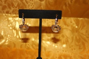 GENUINE CRYSTAL EARRING (#64) WITH GENUINE CRYSTALS BRAND NEW - Picture 1 of 3