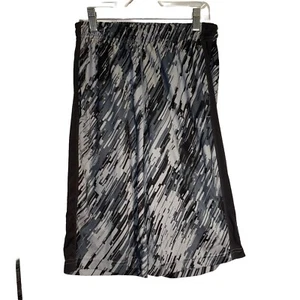 Nike Dri Fit Youth Boys XL Shorts Gray Pattern Long With Pockets Athletic - Picture 1 of 9