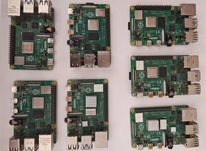 Lot of 7 Raspberry Pi 4 model b kits 2GB, 4GB, used - Bild 1 von 4