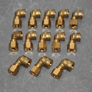 (13) Elbow Fitting 700070-0402, 1/4" Tube OD Compression x 1/8" NPT, Brass - Picture 1 of 5