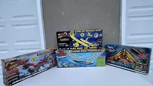 New!!Bundle Air Hog Liberator/XT-9 /Ornithopter/Hot Wheels Stealth X17 - Picture 1 of 24