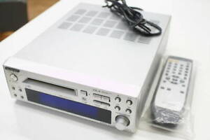 ONKYO MD105FX Hi-MD Mini Disc Recorder Silver High Speed Audio INTEC205 MDLP
